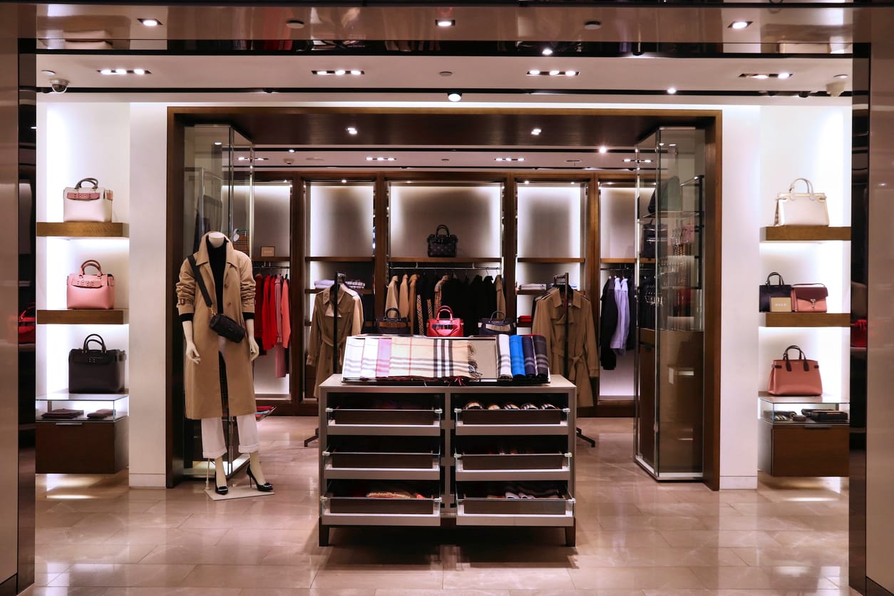 luxury marketing strategy